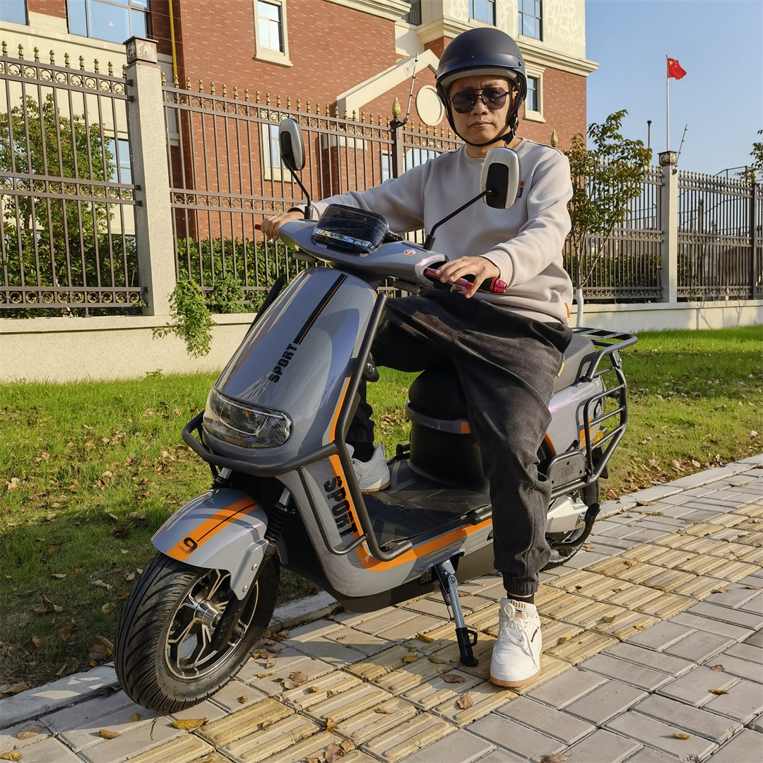Gaea H1G Moped Style L1e 45km/h 800w 48v 60v 20ah Electric Scooter Adult with Cargo Rack